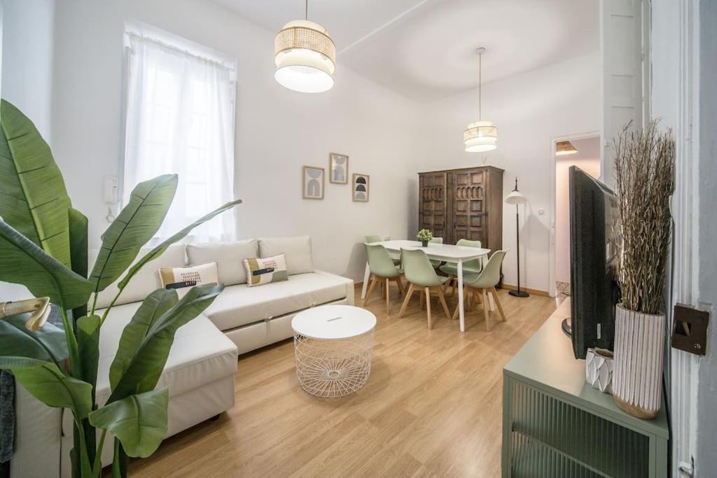 Apartment Mosaic Giralda Sevilla Kültér fotó